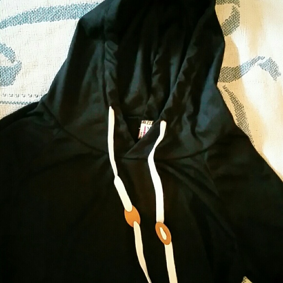 Lightweight hoodie. - Picture 2 of 4